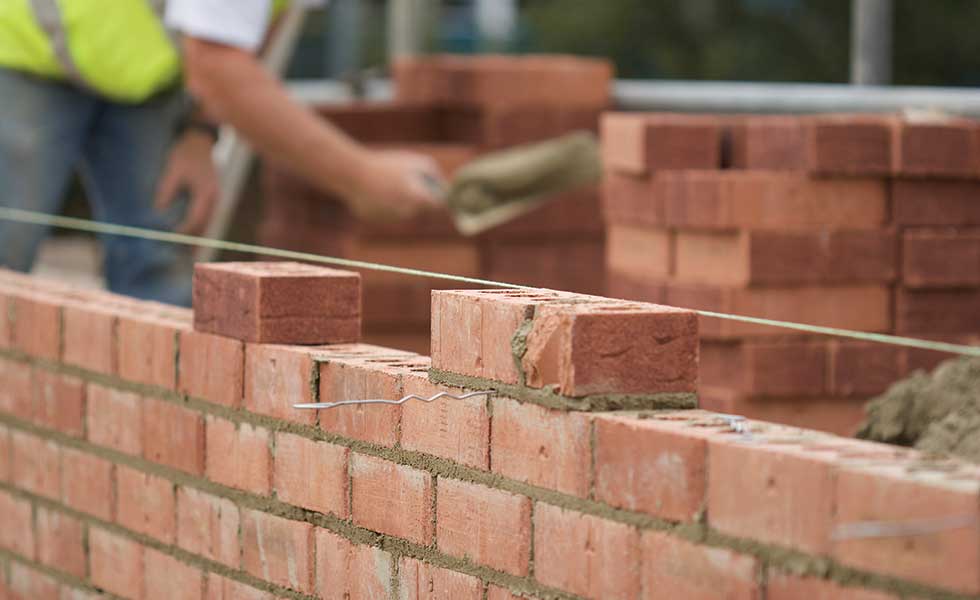 How to build a brick masonry wall? - VOYTEC INC - MASONRY CONTRACTORS  CHICAGO